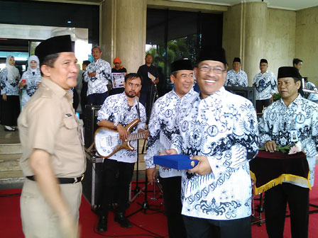 Pencarian PGRI Papua Barat Daya - Persatuan Guru Republik Indonesia Cabang Papua Barat Daya